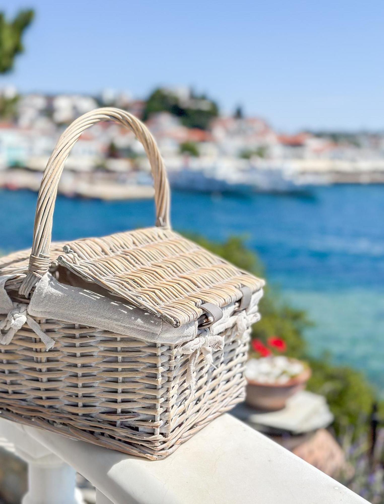 Ourania'S Mansion Hotel Skiathos Town Ngoại thất bức ảnh