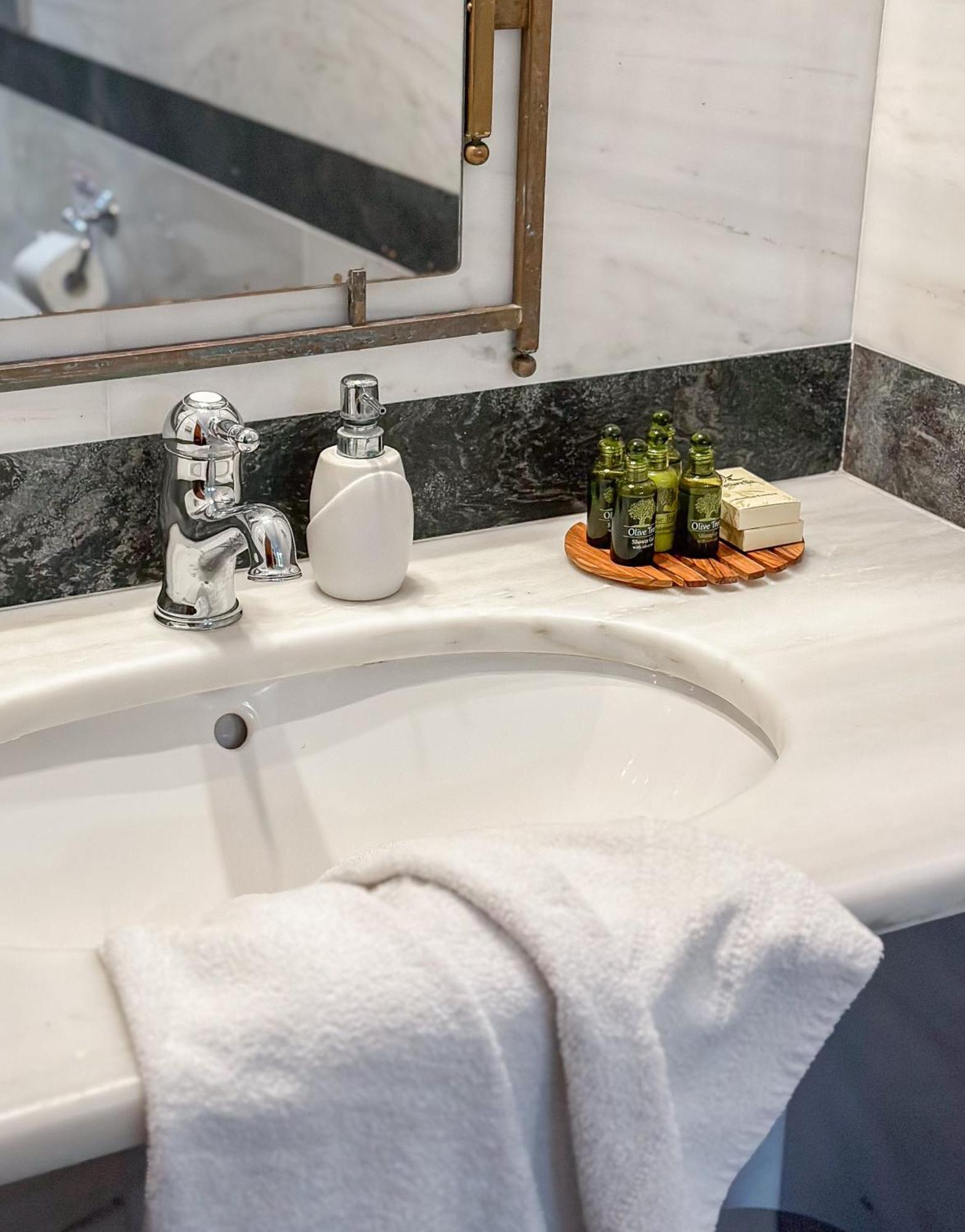 Ourania'S Mansion Hotel Skiathos Town Phòng bức ảnh
