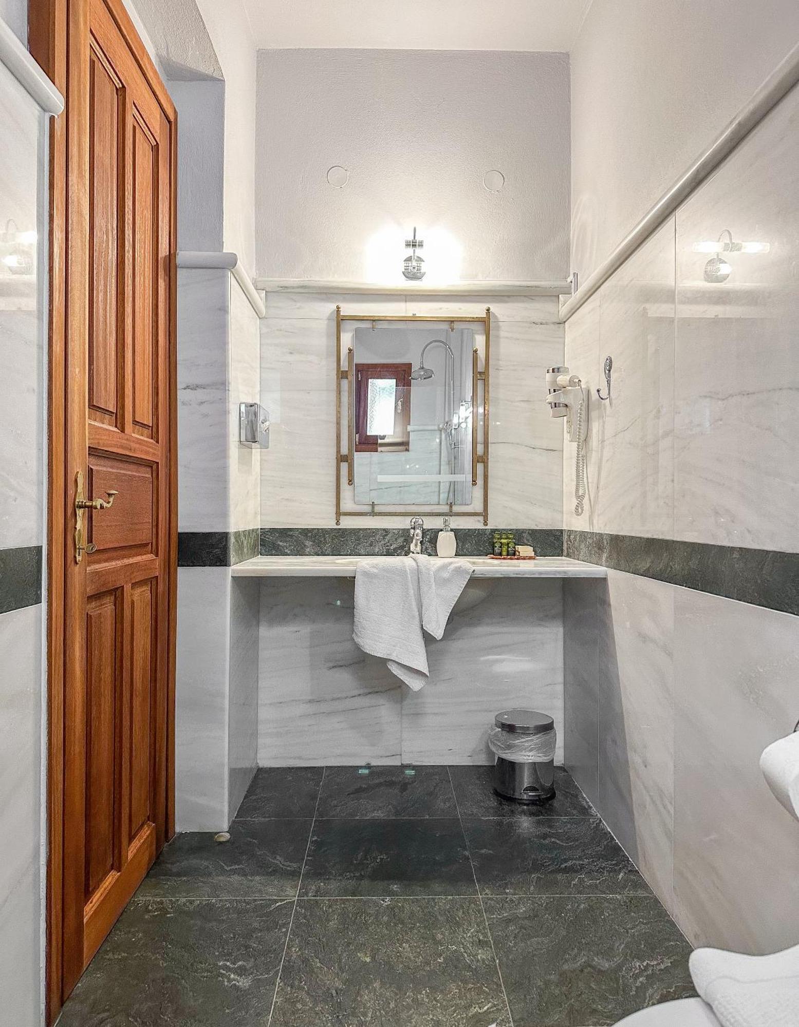 Ourania'S Mansion Hotel Skiathos Town Phòng bức ảnh